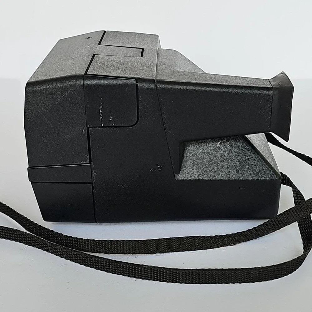 Polaroid One-Step Flash 600 Plus Instant Red Stripe Film Camera W/ Strap 1614